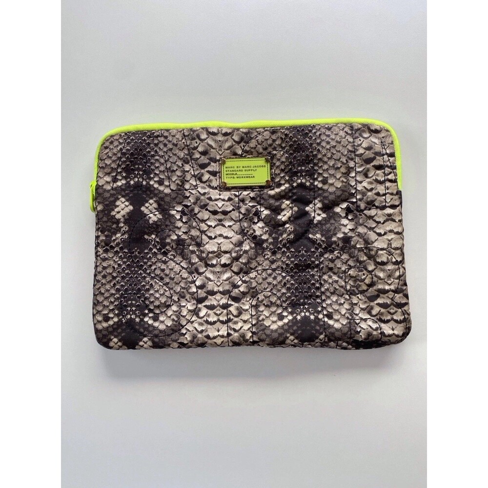 Marc Jacobs Quilted Workwear Laptop Case Sleeve Bag Clutch Python Snake Neon